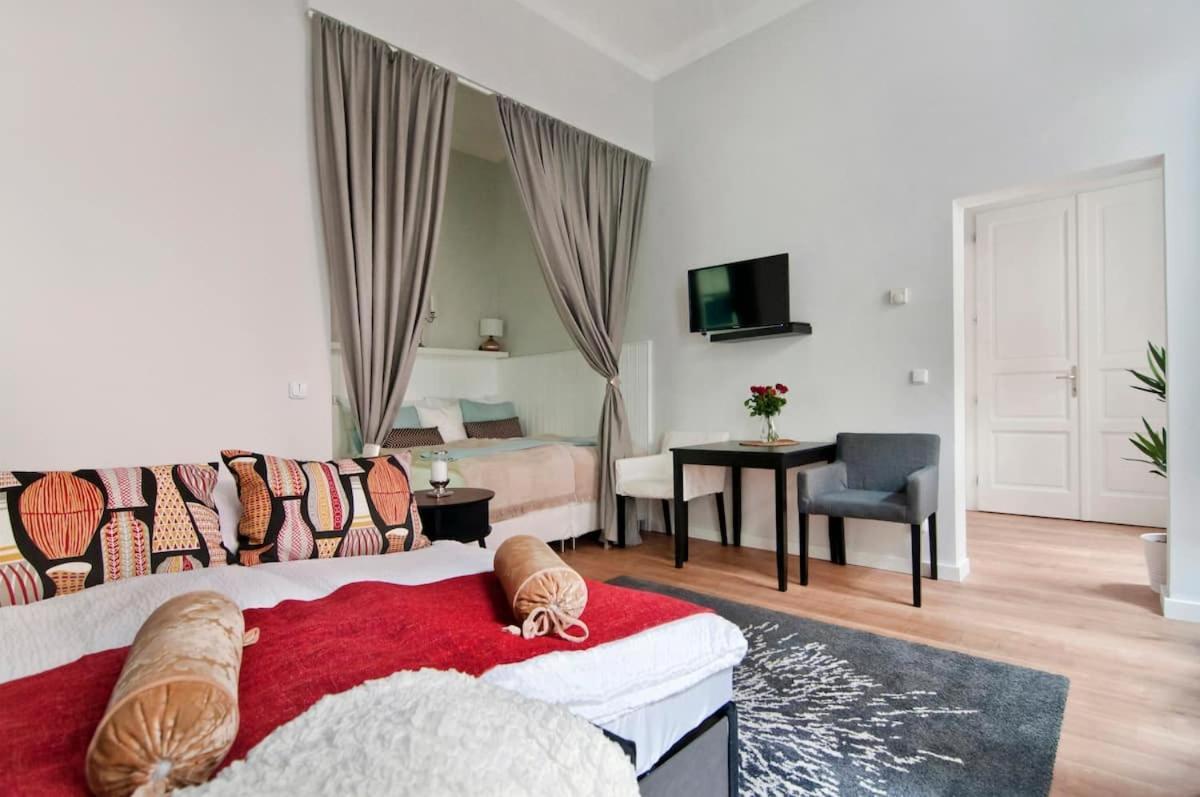 Apartamento ⍟luxurious And Bright⍟ 5 Min Walk To City Center Viena